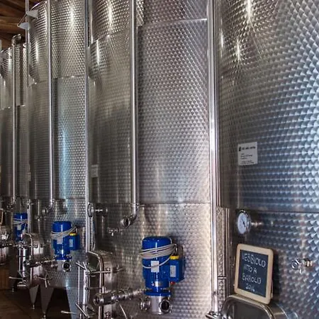 Cascina Arcangelo Raffaele Tatil Evi *