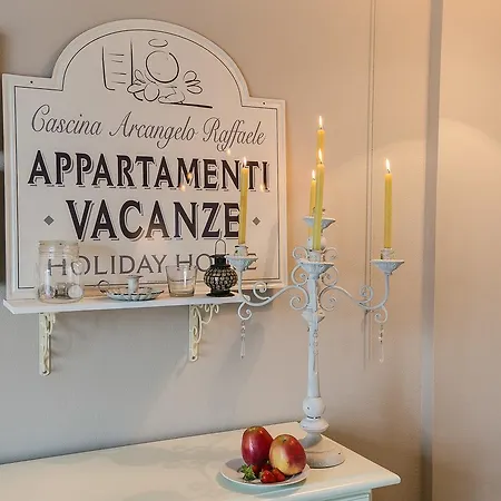 Cascina Arcangelo Raffaele Tatil Evi *